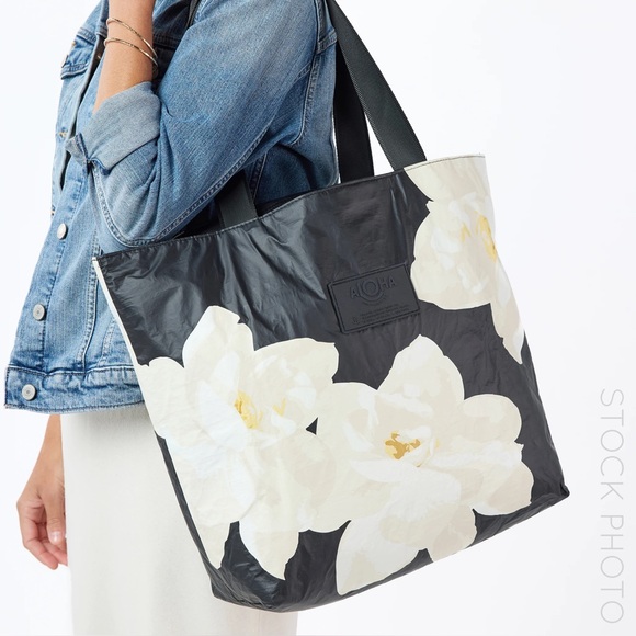 ALOHA Collection Day Tripper - Picture 3 of 9